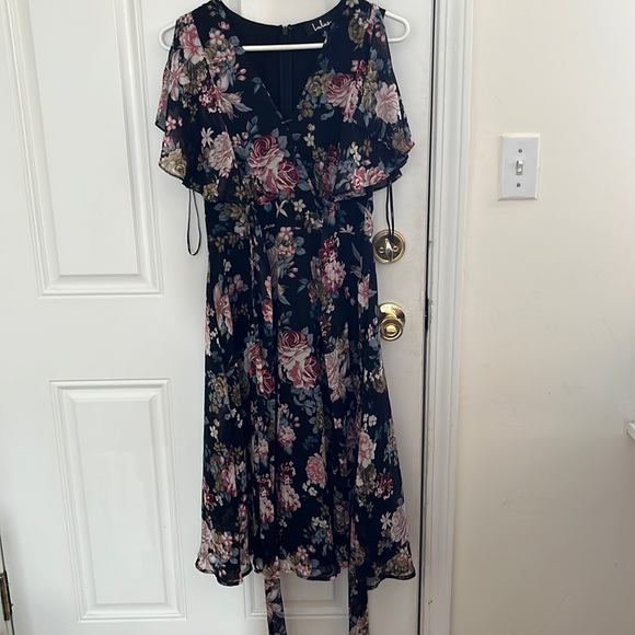 Lulus black floral midi faux wrap dress S - Picture 2 of 6